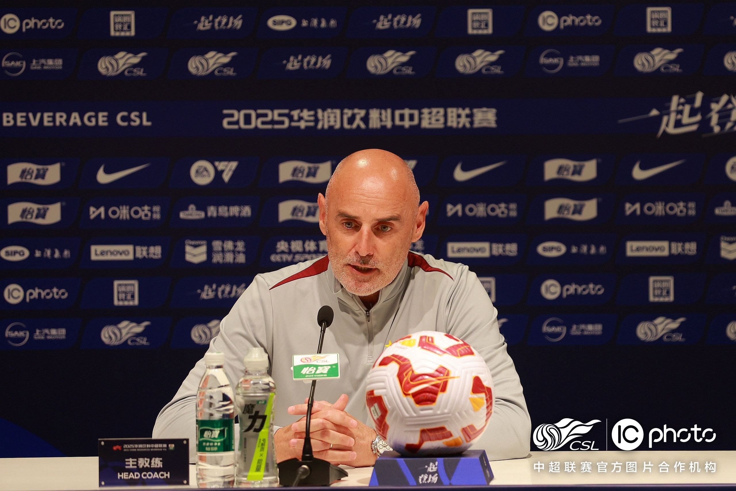 开元体育官网-窗口期葡超焦点战，皇家社会主帅复盘，目标明确，训练强度明显提升的简单介绍