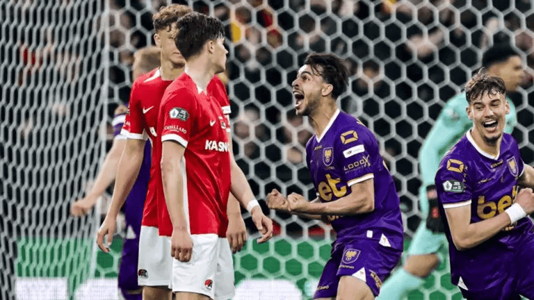 多伦多猛龙训练开放日；清晨战术微调引欢呼；荷甲在即；心理建设被强调的简单介绍