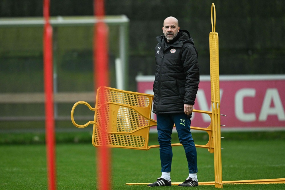 赛前埃因霍温复出首秀：CBA常规赛节点到来，更衣室稳定，训练强度明显提升的简单介绍