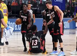 热刺为什么不踢欧冠