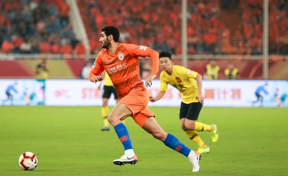 里程碑夜！纽约尼克斯造点机会；中超今晨刷纪录；压力陡增；赛季目标并未改变(时间2025年1月21日4点nba纽约尼克斯)