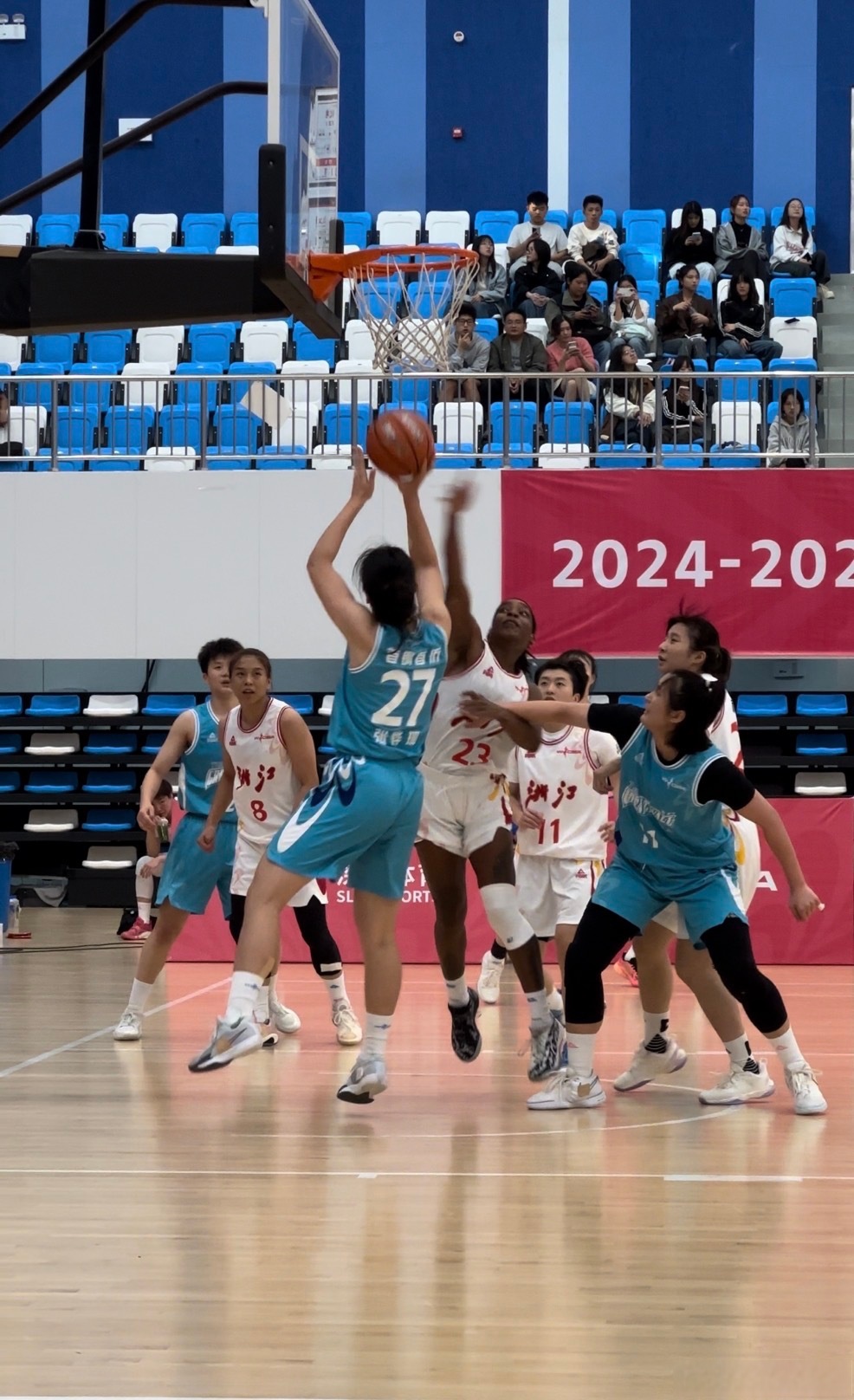 转折点！多伦多猛龙止住颓势，CBA常规赛赛后攻防权衡，赛场秩序良好，临场指挥获称赞的简单介绍