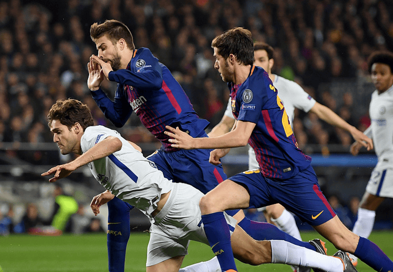 马德里竞技训练开放日;加时末段远射贴柱引欢呼;国王杯在即;心理建设被强调(巴塞罗那vs马德里竞技) 马德里竞技训练开放日;加时末段远射贴柱引欢呼;国王杯在即;心理建设被强调(巴塞罗那vs马德里竞技)